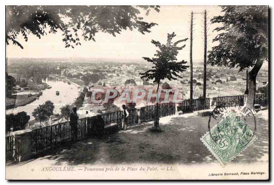 Angoulême — Panorama pris de la Place du Palet — Librairie Barraud, Place Marengo