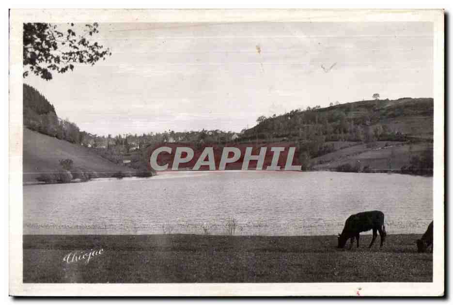 CPA Menet (Cantal) Le Lac
