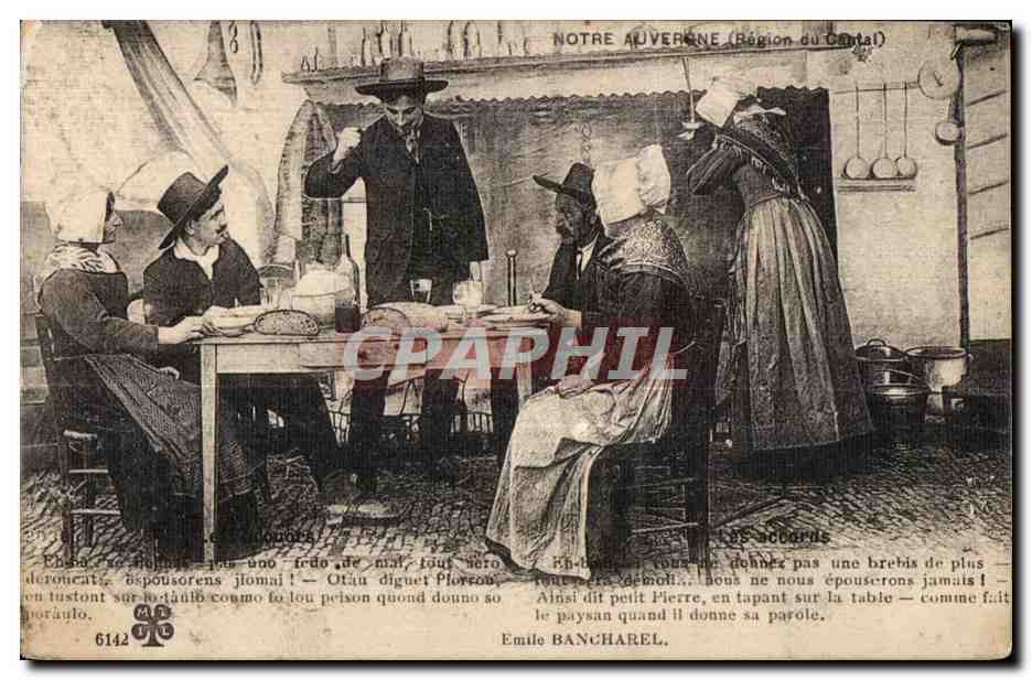 CPA Notre Auvergne (Begion du Cantal) Folklore costume