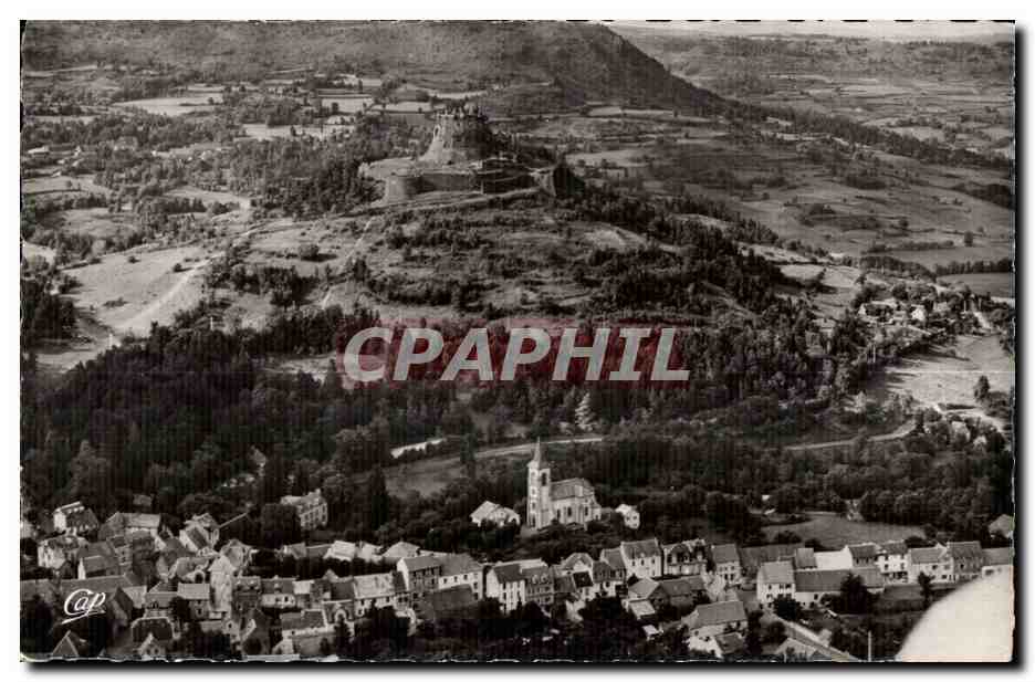CPA Murol alt Vue Generale aerienne L Eglise et le Chateau (XIII s)