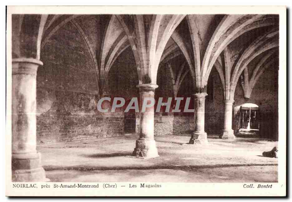 CPA Noirlac pres St Amand montrond (Cher) les magasins