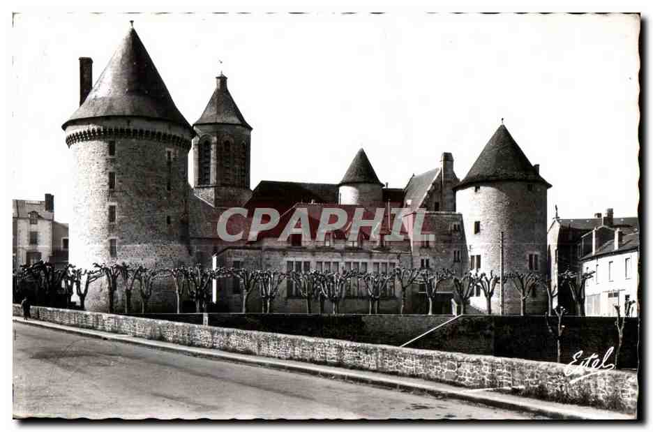 Château de Château-Gaillard — vue générale — Étel