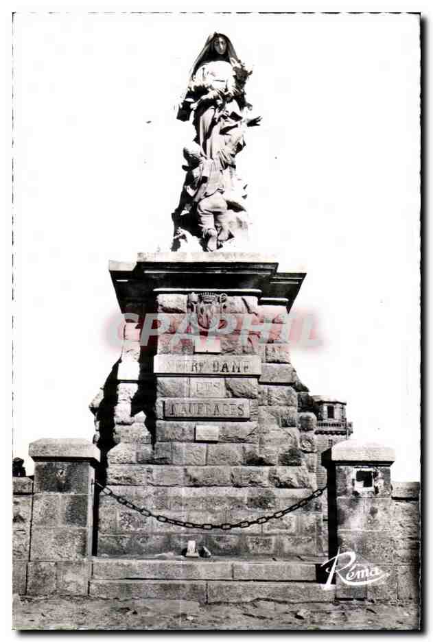 CPA La Pointe Du Raz La Baie (Finistere) La Statue de Notre Dame des Noufrages