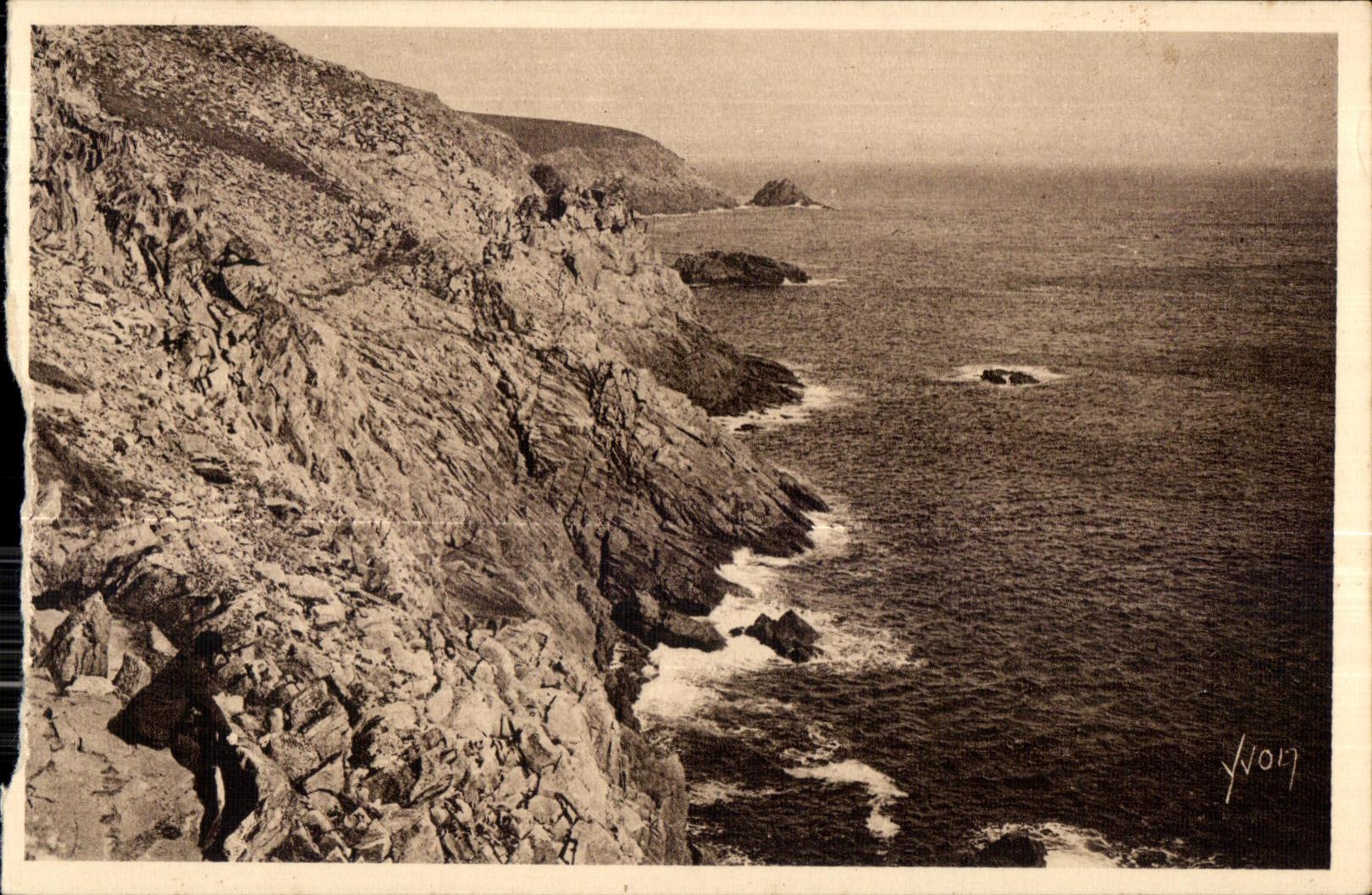 Pointe du Raz de Sein — Finistère — Éditions d'Art Yven, Paris