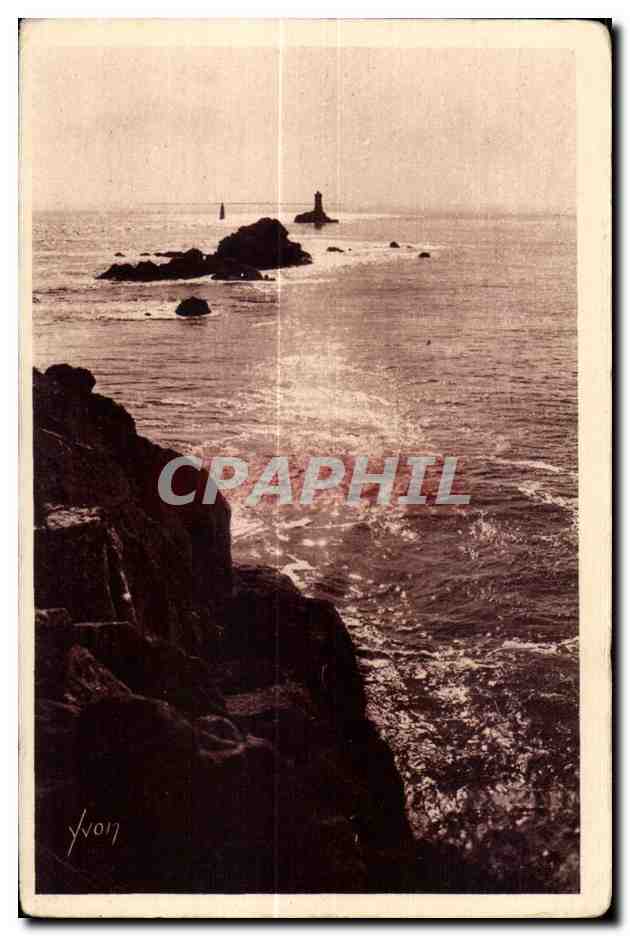 CPA Pointe Du Raz Le Phare de la Vieille