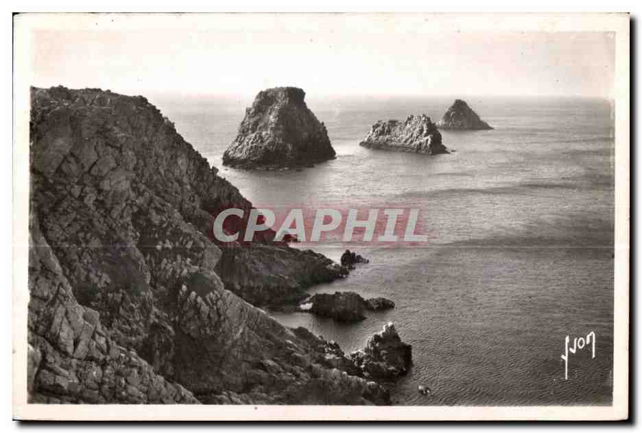 Les rochers de Cap Fréhel — vue de la côte — CPAPHIL n° 1107