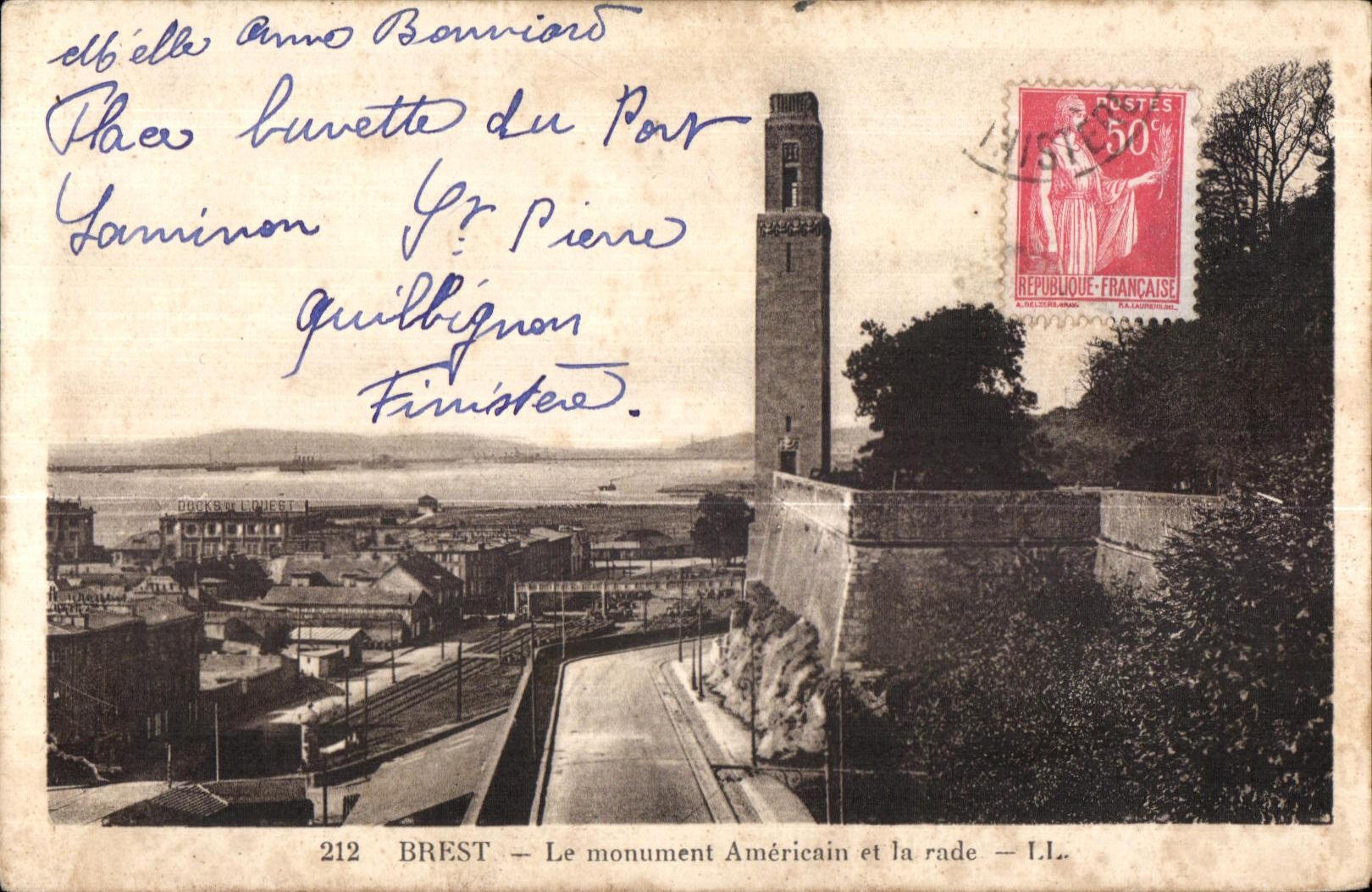 Brest - Le Monument Americain et la rade - CPA 
