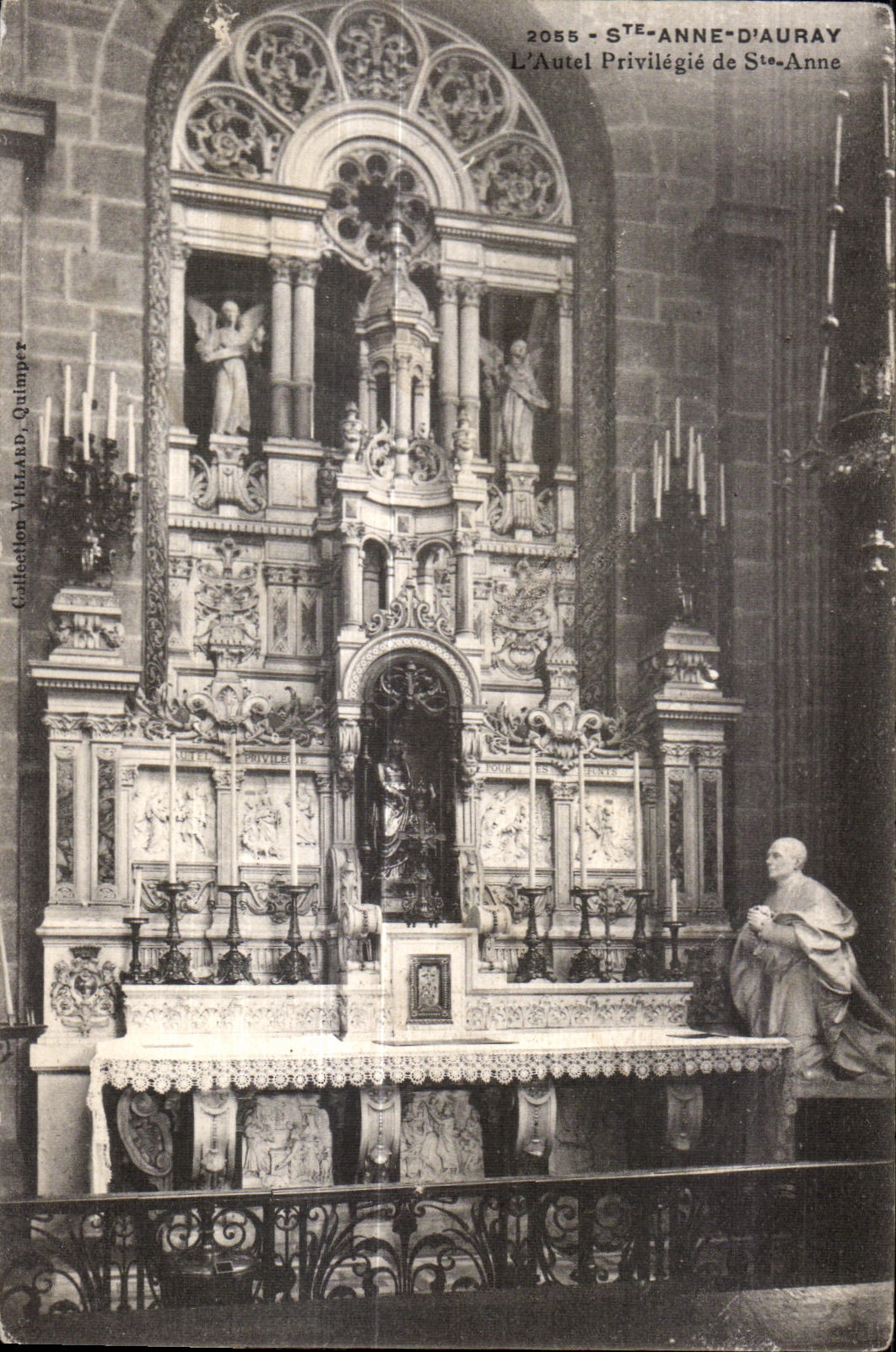 CPA Ste Anne D Auray L Autel privilegie de Ste Anne