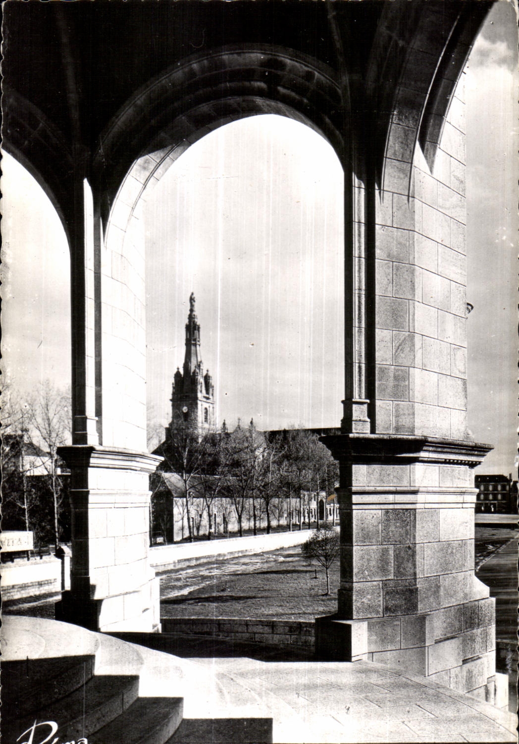 Sainte Anne d Auray - Le Clocher de la Basilique - CPSM 