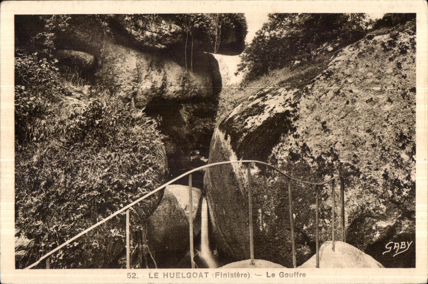 Le Huelgoat - Le gouffre - CPA 