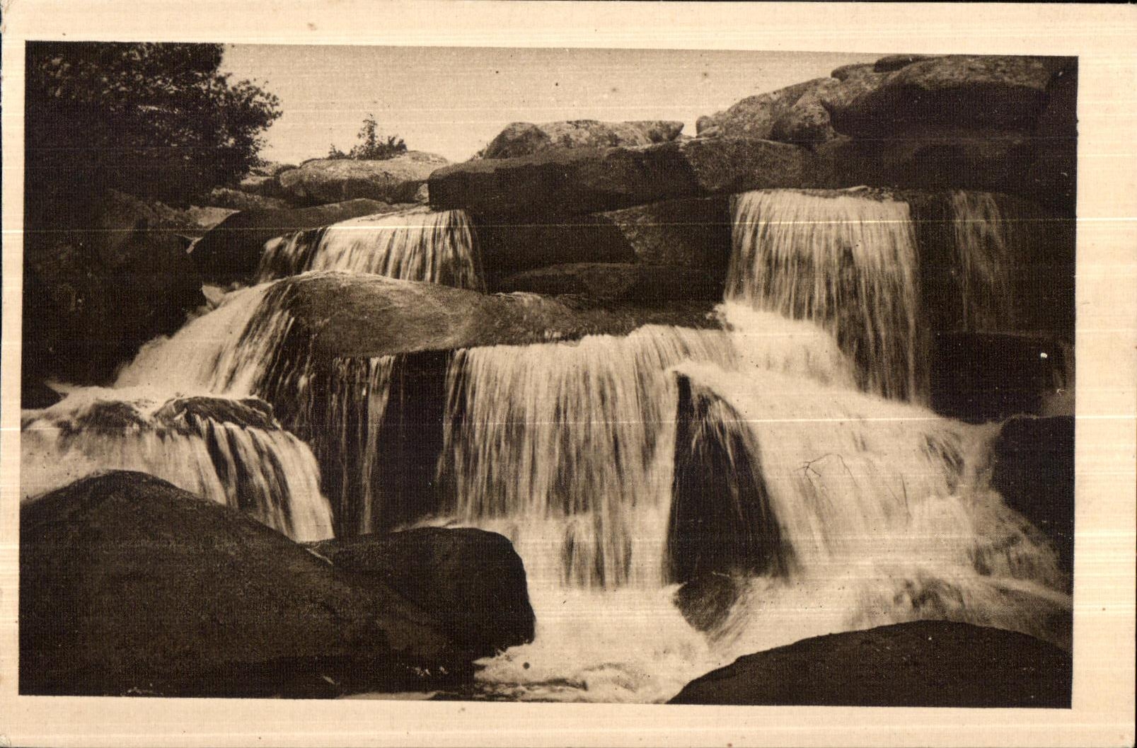 Huelgoat - La Cascade - CPA 