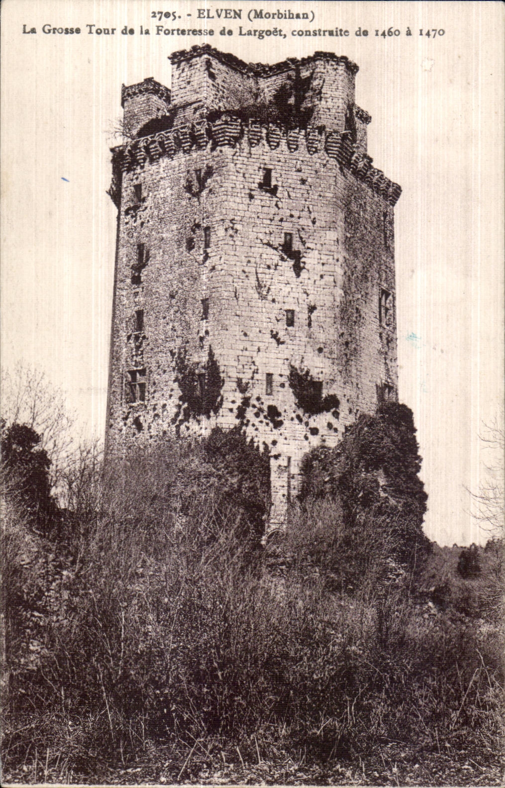 CPA Elven (Morbihan) La Grosse Tour la Forteresse de Largoet construite de1460 a 1470