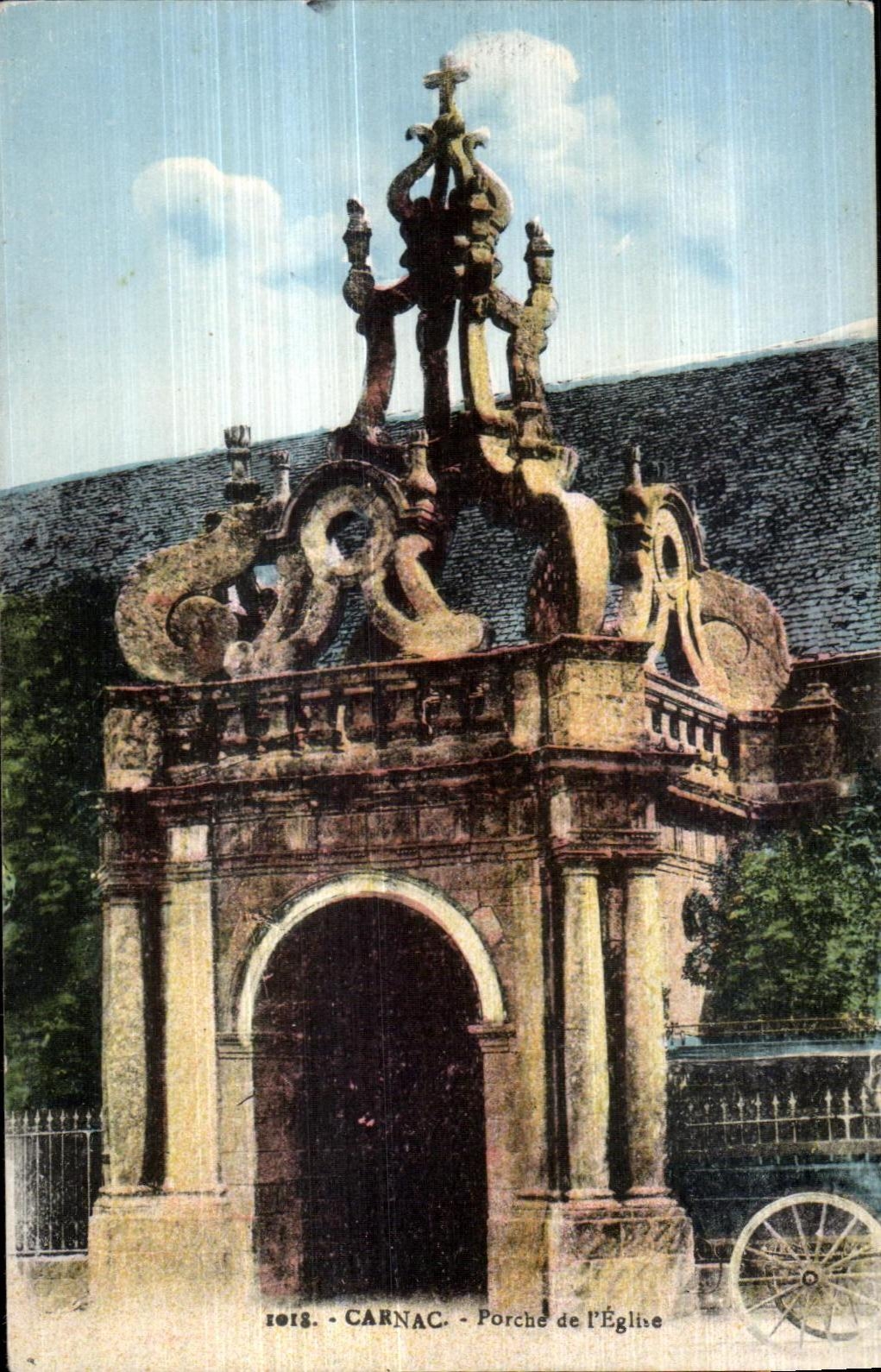 CPA Carnac Porche de L Eglise