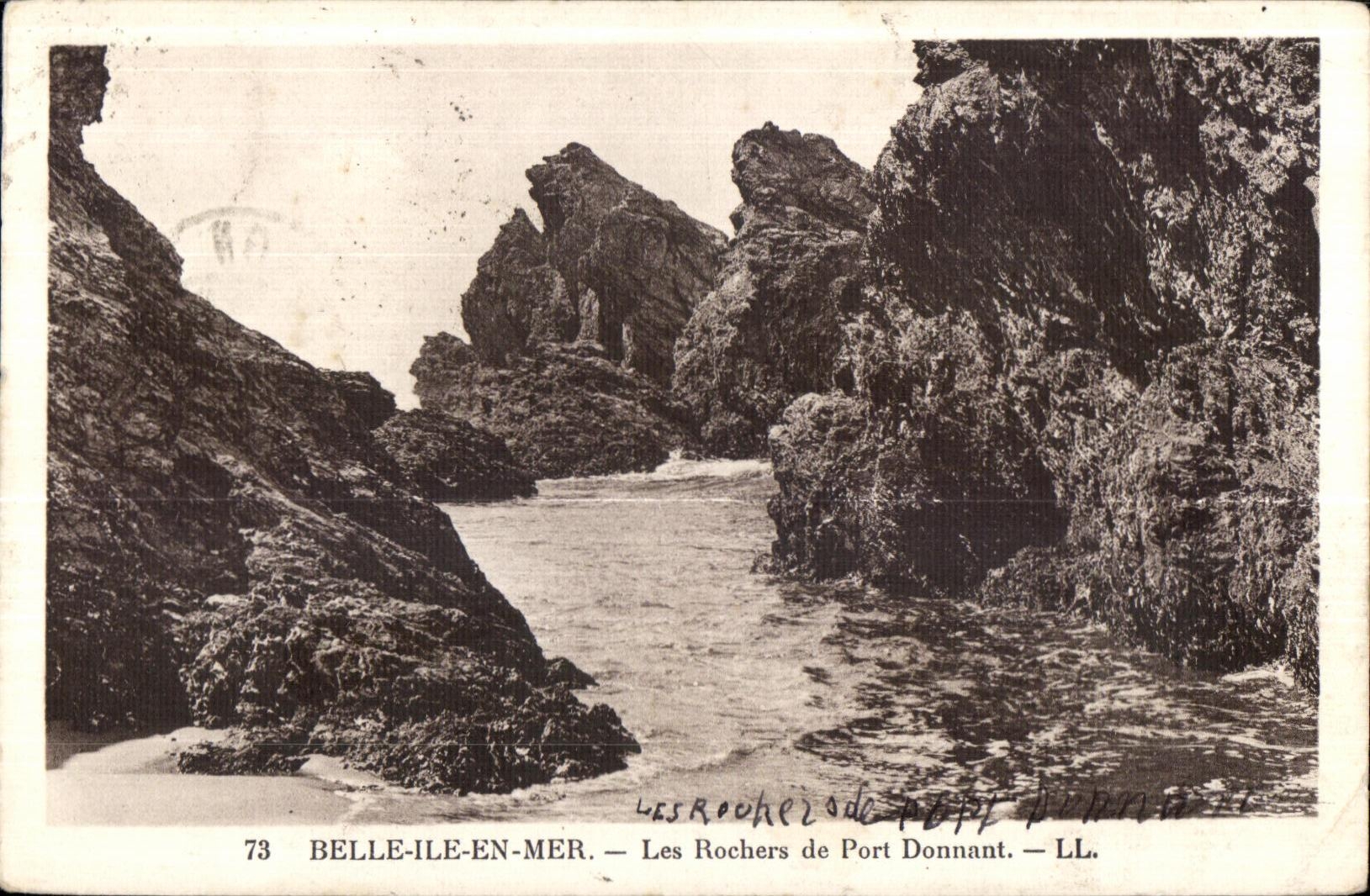 Belle-Île-en-Mer — Les Rochers de Port Donnant — LL.