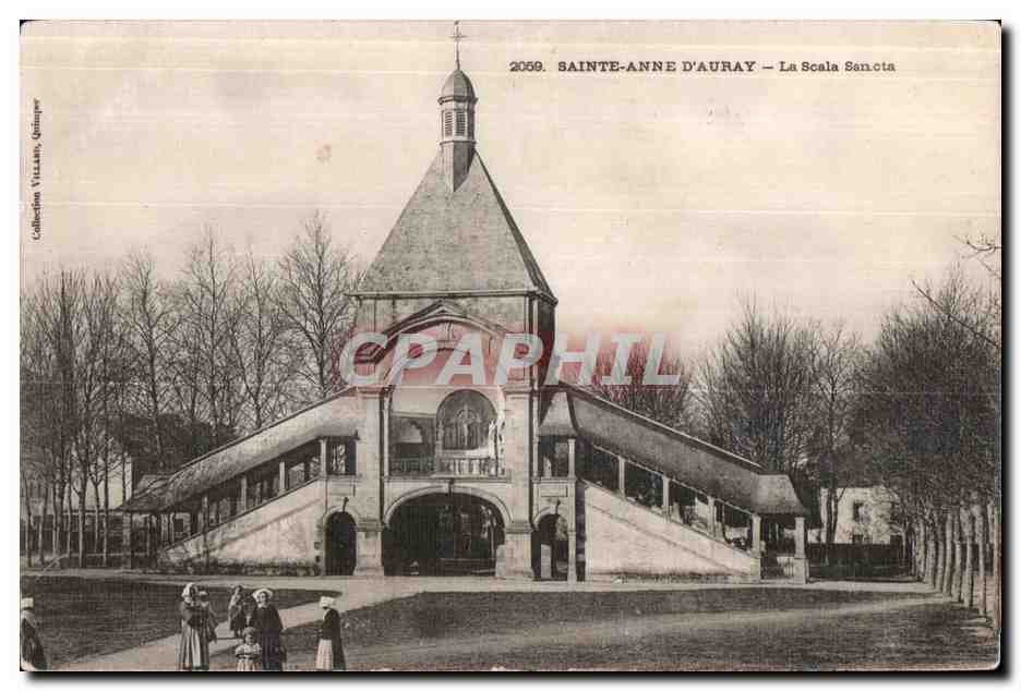 CPA Sainte Anne d Auray La Scala Sancta Folklore Costume Coiffe Bretagne