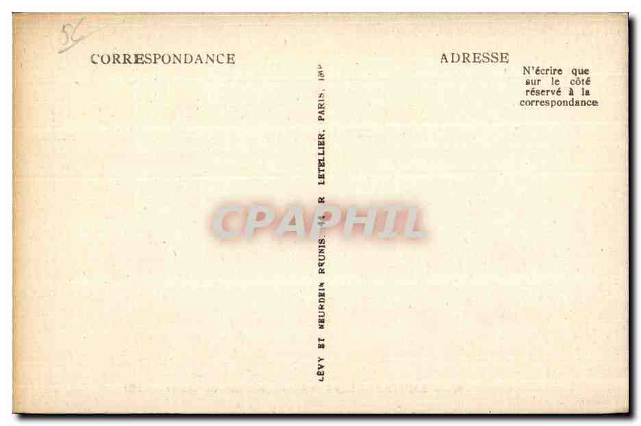 CPA Sainte Anne D Auray Interieur du Cloitre — Verso