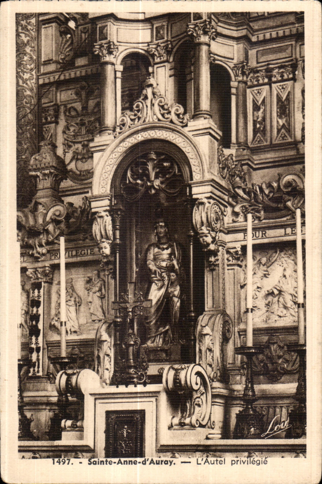 CPA Ste Anne d Auray L Autel privilegie de Sainte Anne