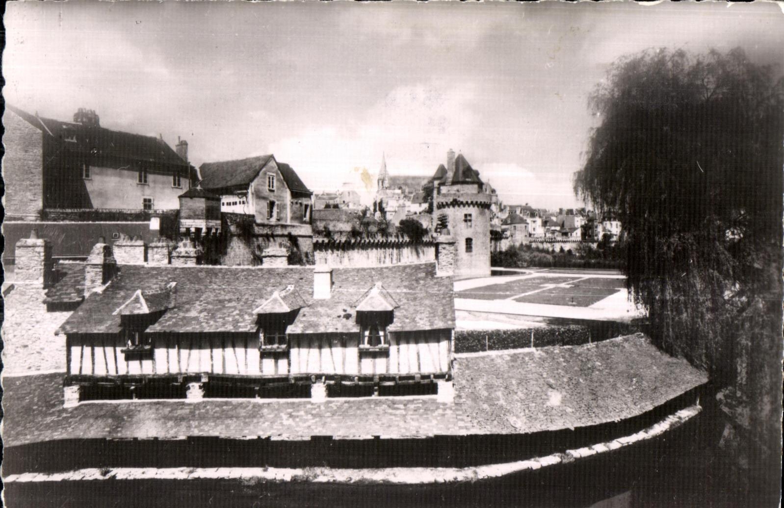 Vannes — Les vieux lavoirs et les jardins — Editions Glittany, n°2