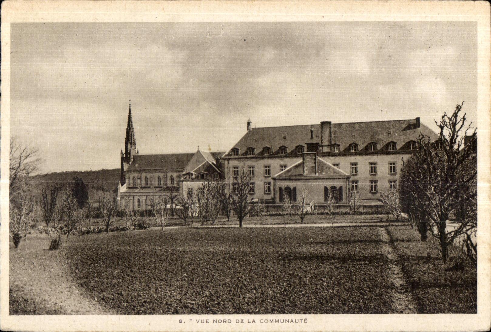Vue nord de la communauté — Maison-Mère des Filles de Jésus, Saint-Joseph-de-Kermaria, près Locminé (Morbihan)