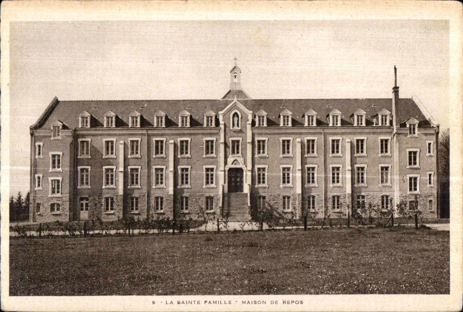 La Sainte Famille - Maison de Repos — La Sainte Famille - Maison de Repos — n°9