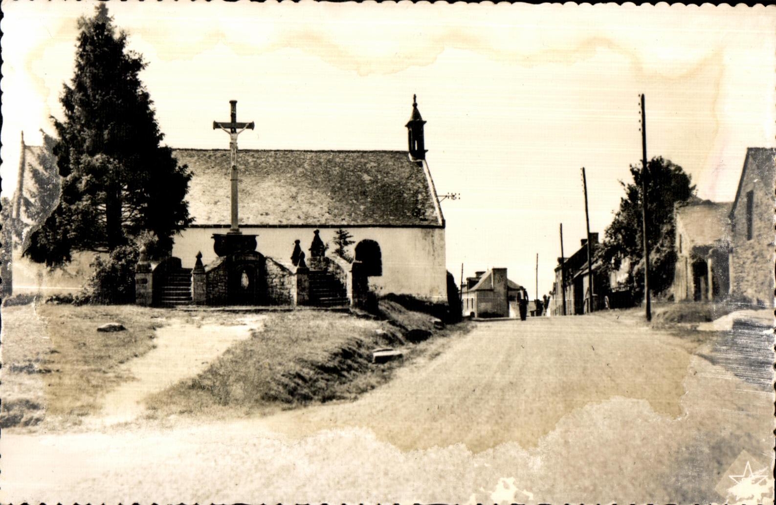 CPSM Peaule (Morbihan) Calvaire Chapelle St Michel
