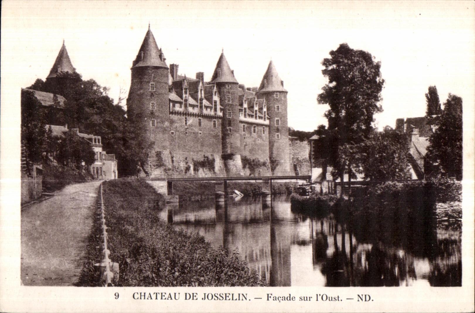 Château de Josselin — Façade sur l'Oust — ND.