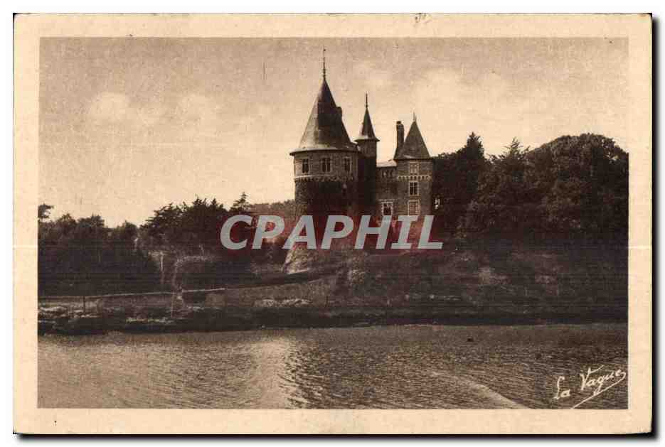CPA Pornic Le Chateau et la Croix des Huguenots