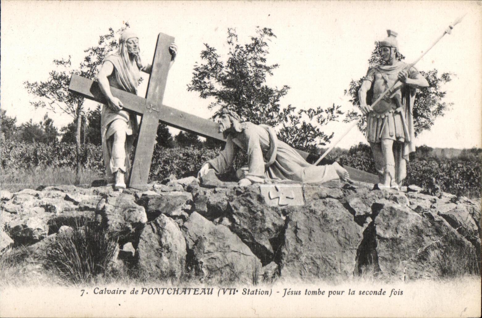 CPA Calvaire de Pontchateau (VII Station) Jesus tombe pour la seconde fois