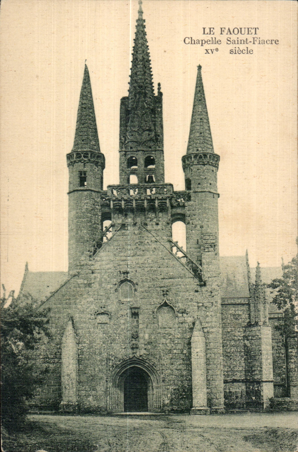 CPA Le Faouet Chapelle Sainte Fiacre