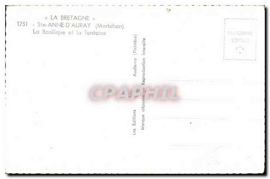 CPA La Bretagne Ste Anne D Auray (Morbihan)La Basilique et la fontains — Verso