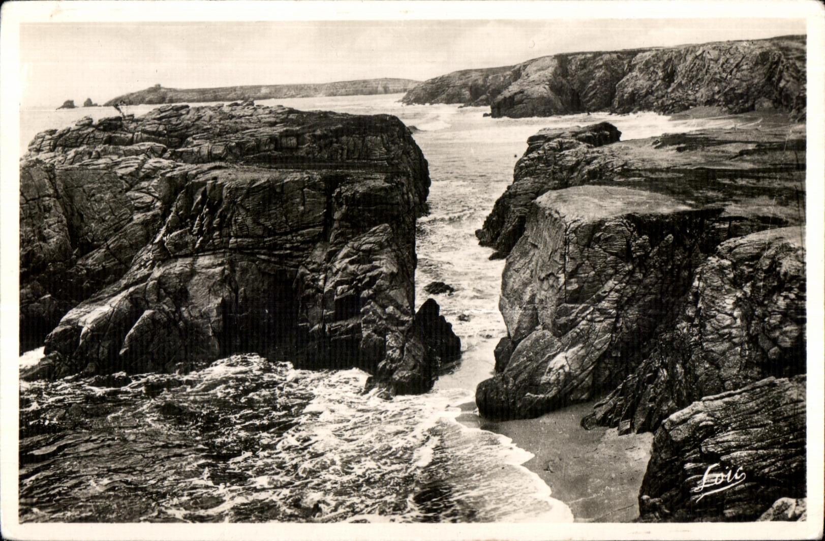 Presqu'île de Quiberon — Port-Bara et la Côte jusqu'à la Pointe de l'Observatoire — Édition MESNIV — Rennes