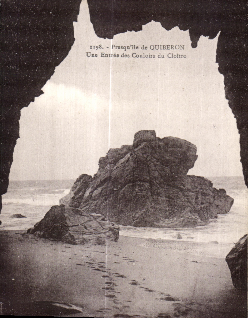 Quiberon-Halbinsel — Eingang zu den Cloister-Gängen — Laurent-Nel, Rennes