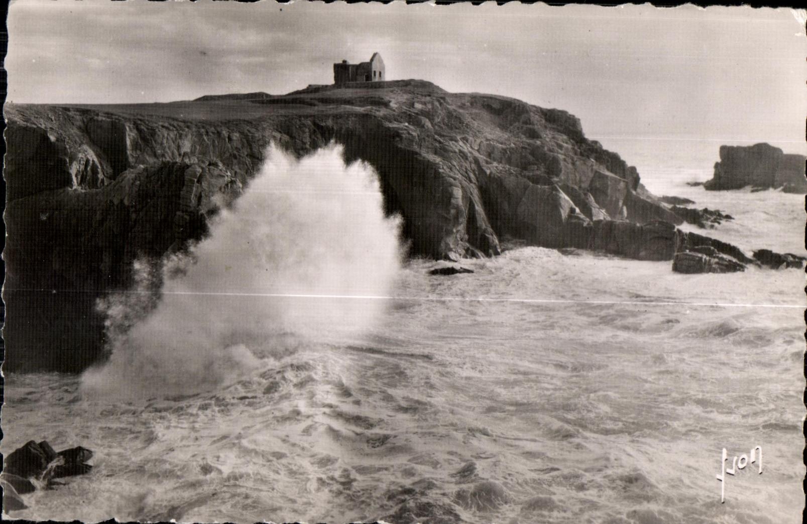 Rochers et Grotte du Lion — Saint-Pierre-Quiberon (Morbihan) — Éditions d'Art, Paris