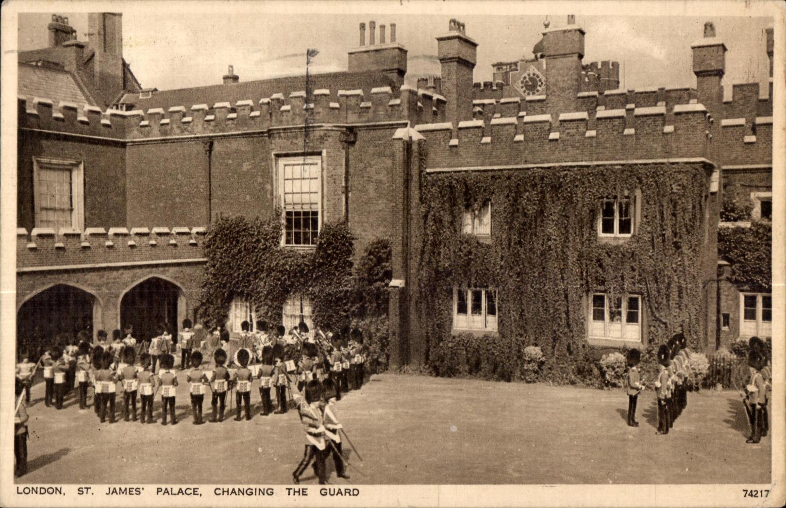 CPA London St James Palace Changing The Guard