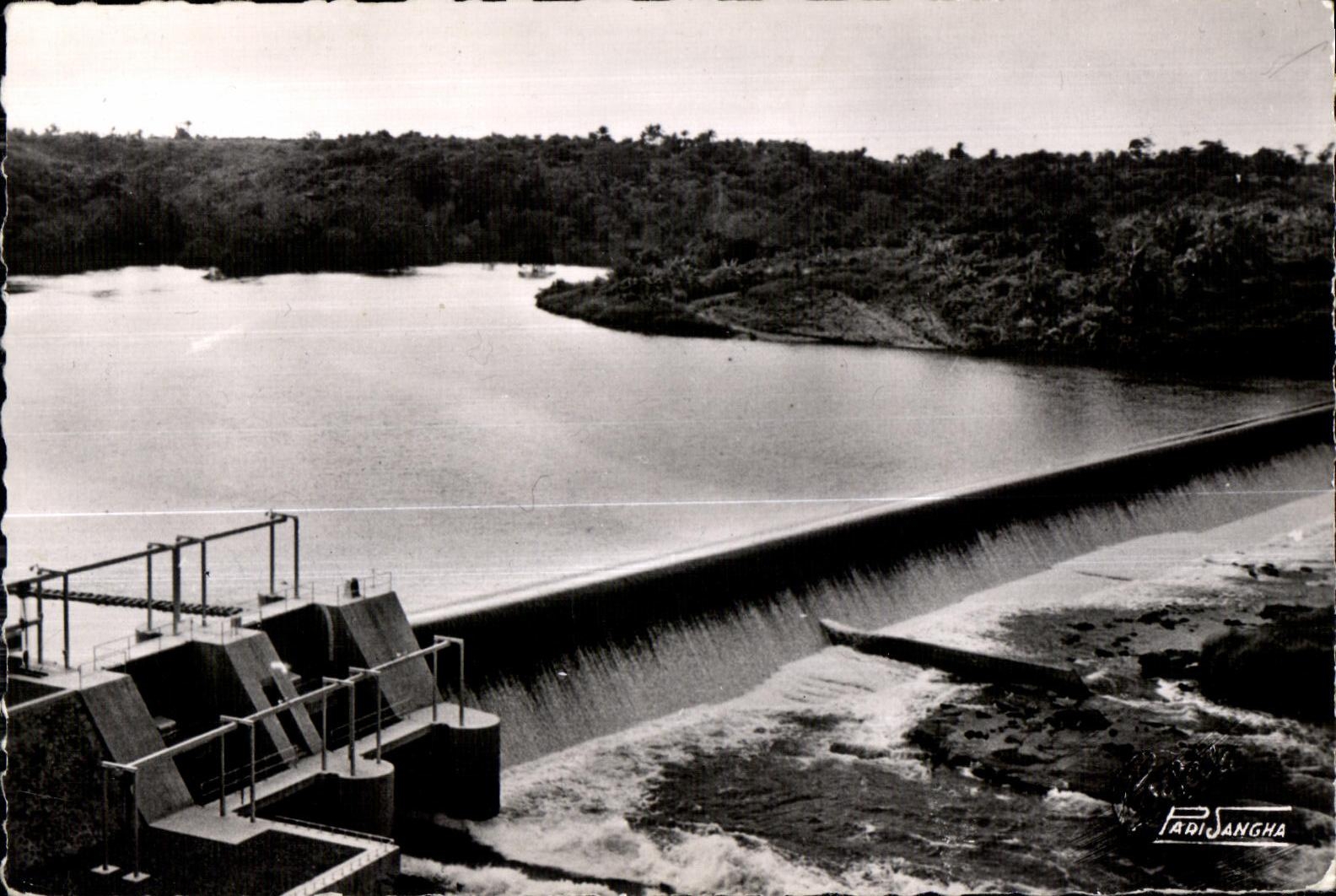 Barrage du Djoué — Moyen Congo — Éditions Parijangha