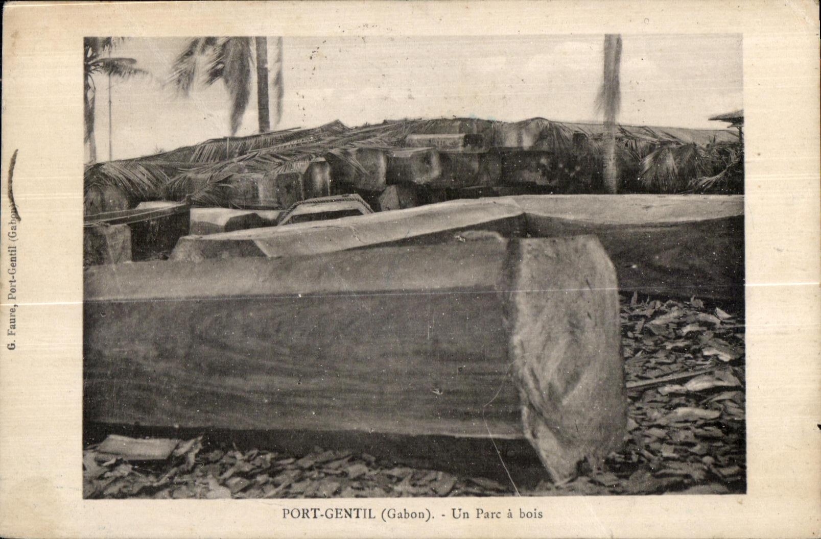 CPA Pont Gentil Gabon Un Parc a bois