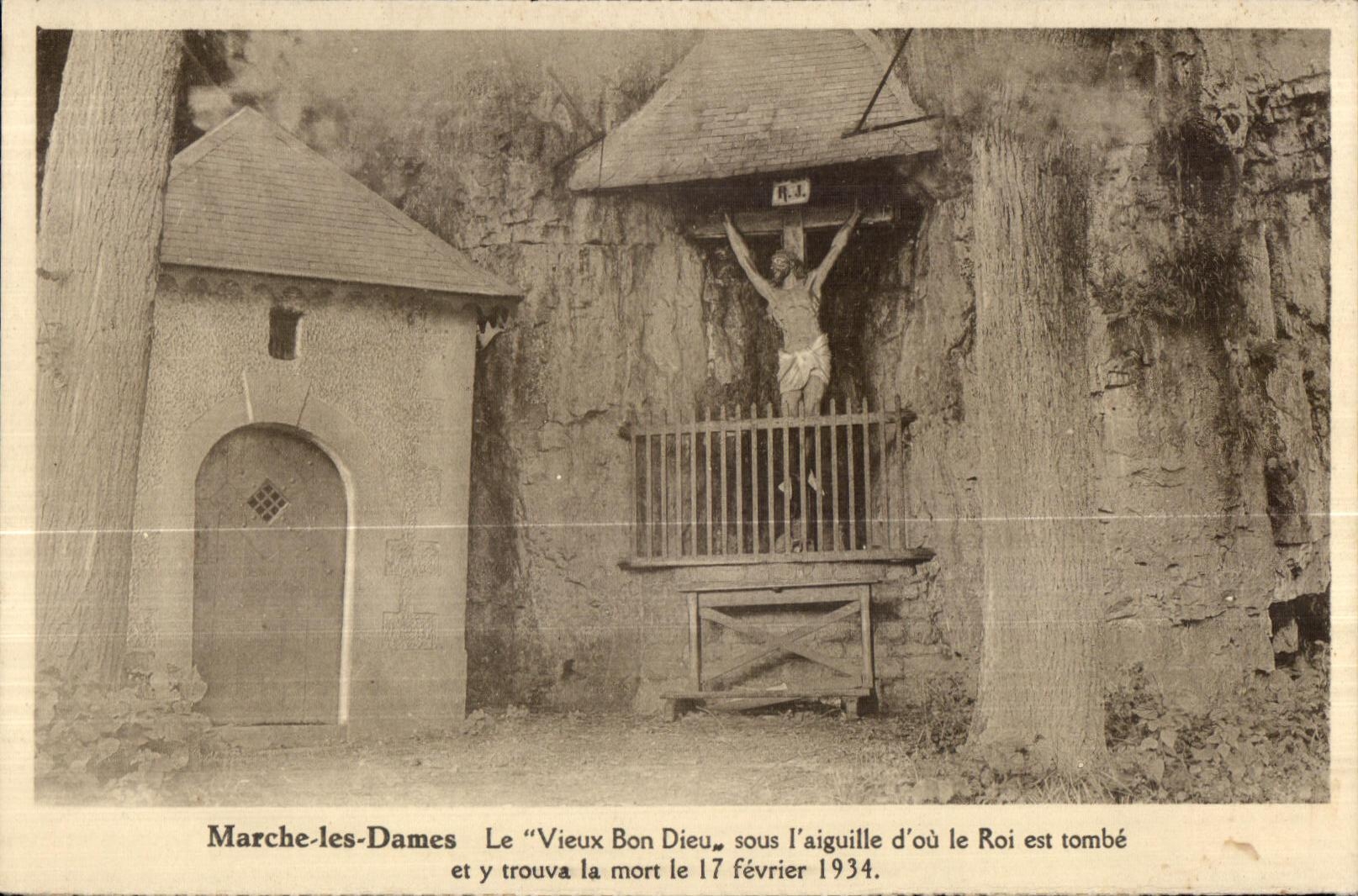 CPA marche Les Dames Le Vieux Bon Dieu sous I aiguille d ou le Roi est tombe ety trova la mort le 