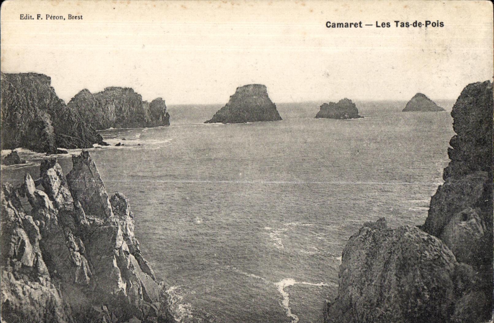 Camaret sur Mer - Les Tas de Pois - CPA 