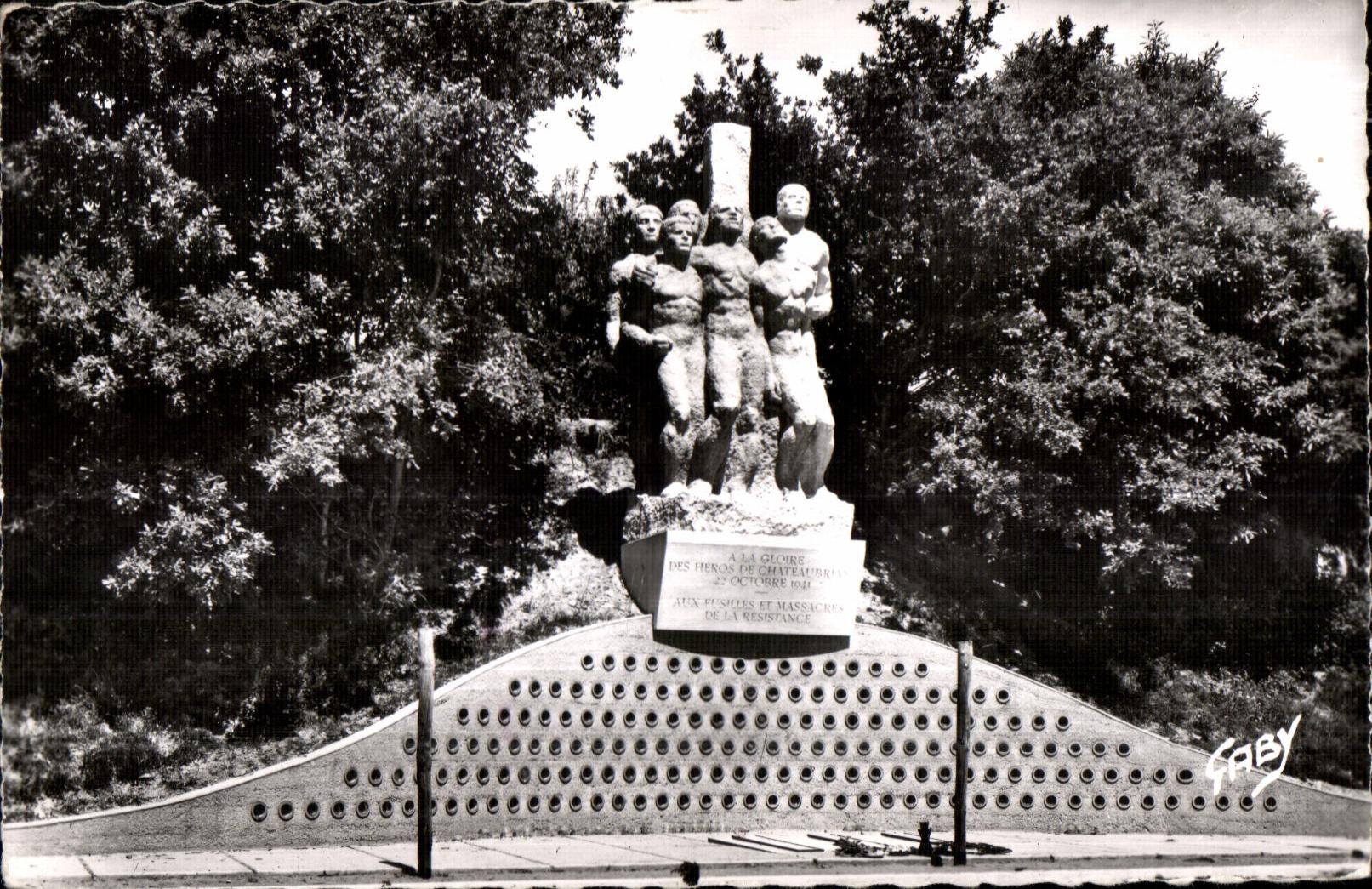 La Sabliere Chateaubriant - Aux Fusilles et Massacres de la Resistance Octobre 1941 - CPA 