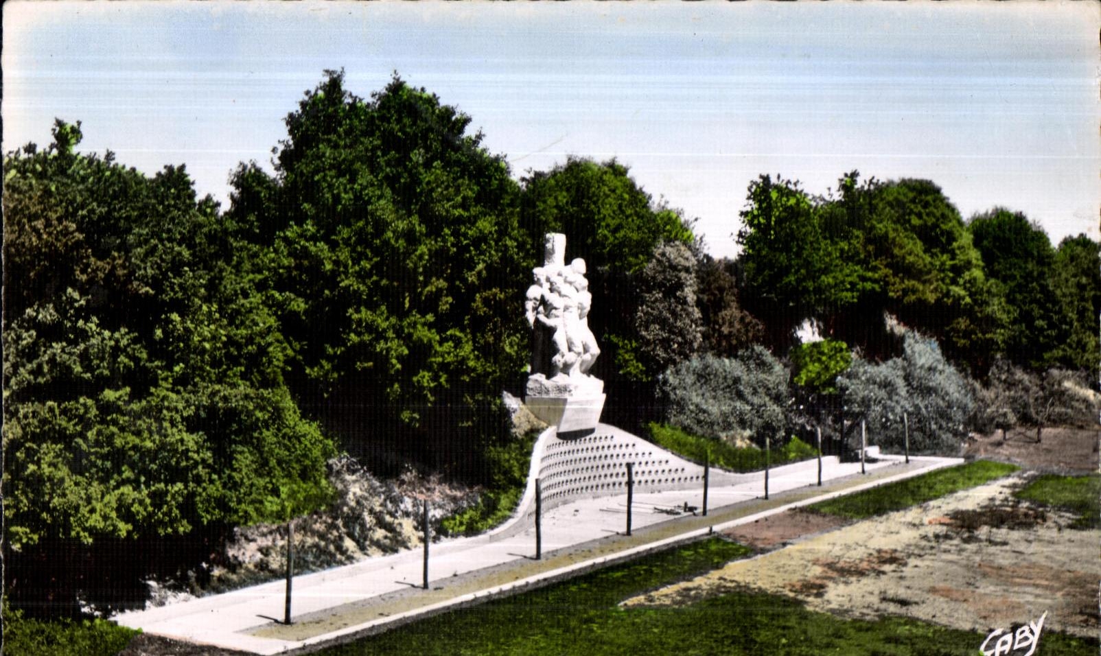 La Sabliere - Chateaubriant - Aux Fusilles et Massacres de la Resistance Octobre 1941 - CPA 