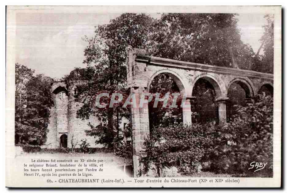 Chateaubriant - Tour d Entree du Chateau Fort - CPA 