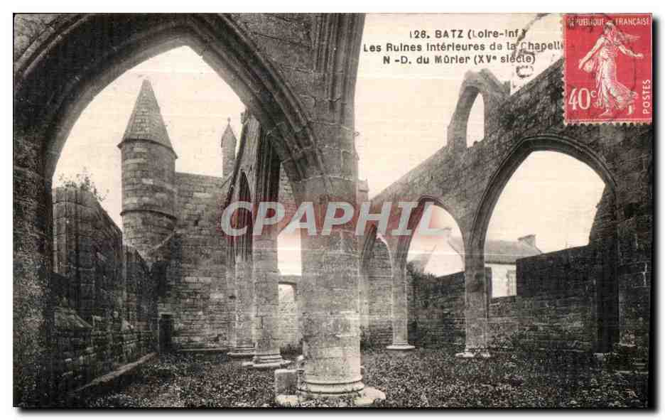 CPA Batz Les Ruines Interieures de la Chapelle du Murier