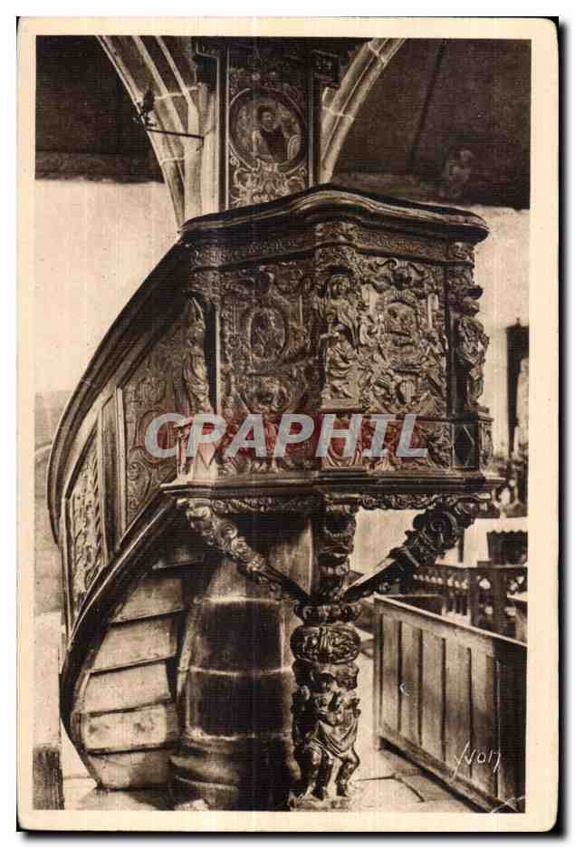 Intérieur de l'Église, la Chaire (1677) — Guimiliau (Finistère) — La Douce France