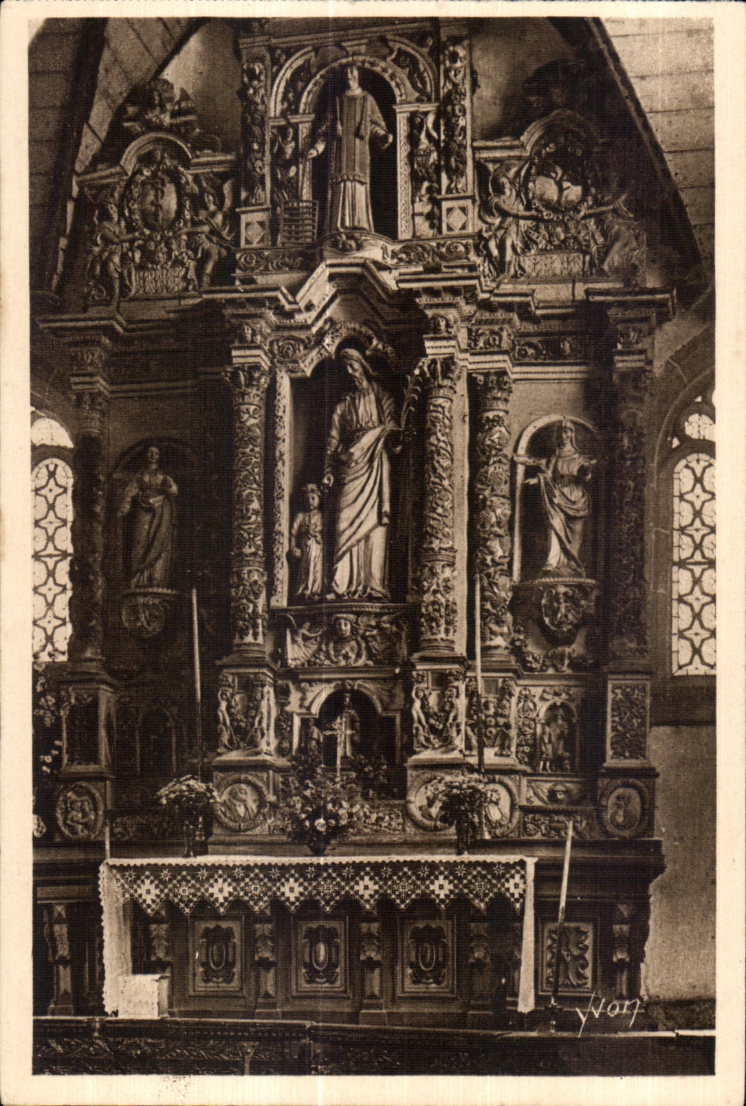 Interno della chiesa - Altare di San Giuseppe — Guimiliau (Finistère) — Edizioni d'Arte YVO, Parigi