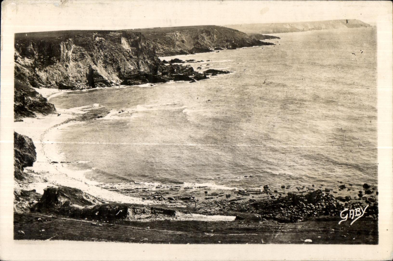 Vue du Cap de la Chèvre, du Château de Dinan — Gaby, éditeur