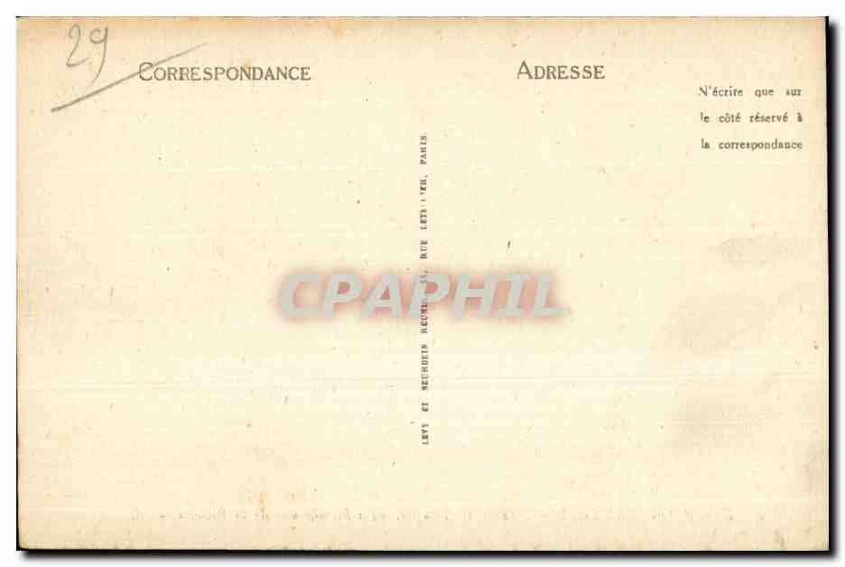 CPA Concarneau Manoir de Keriolet La Facade vue de la Pelouse — Rückseite