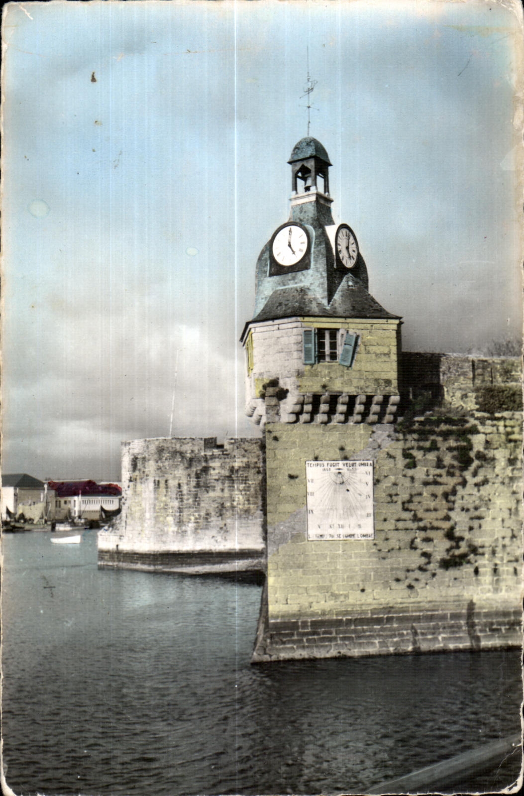 CPA Concarneau Boffroi de la Ville Close