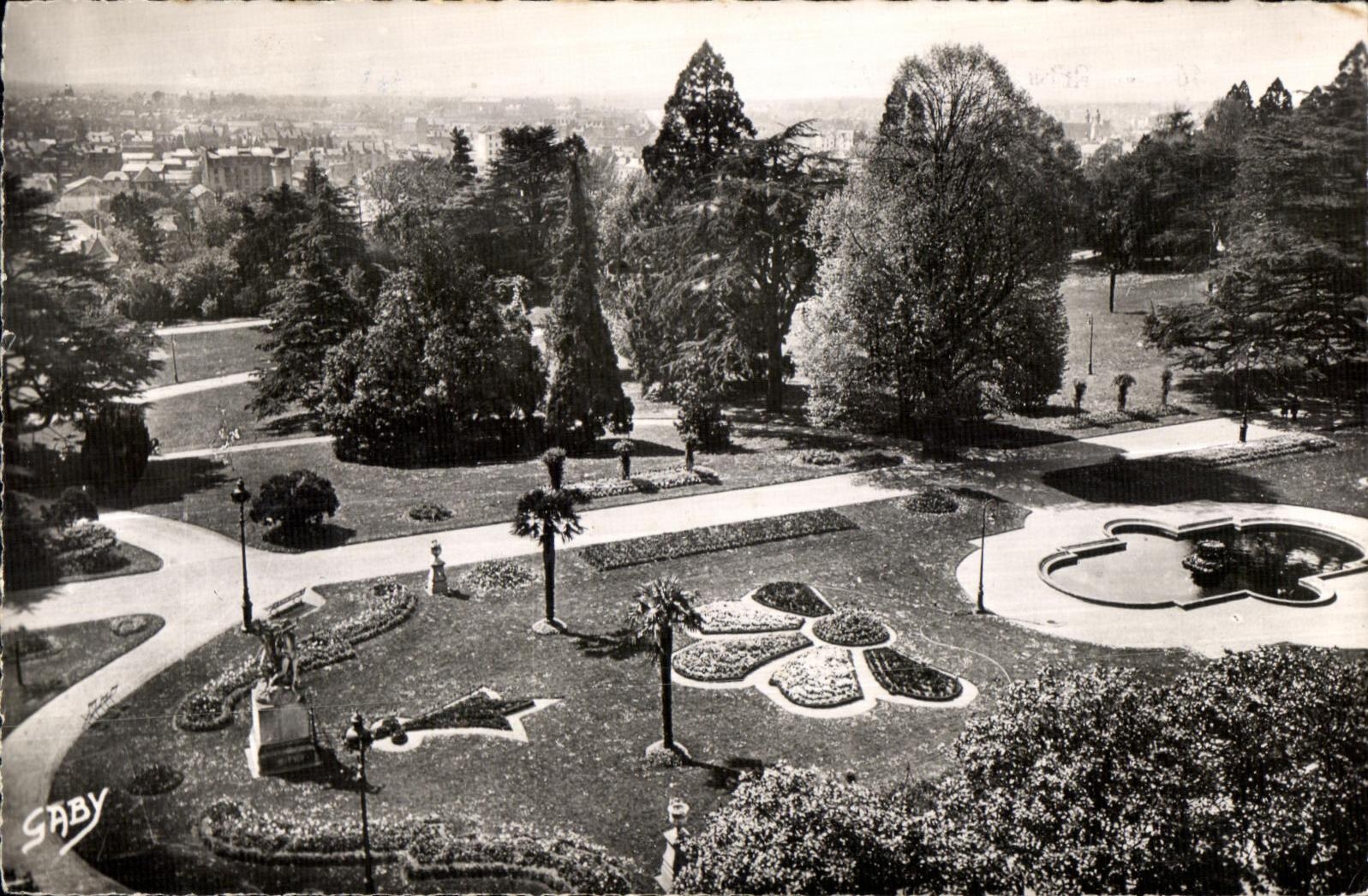 Jardin du Thabor - L'Esplanade — Rennes (Ille-et-Vilaine) — Éditions GABY