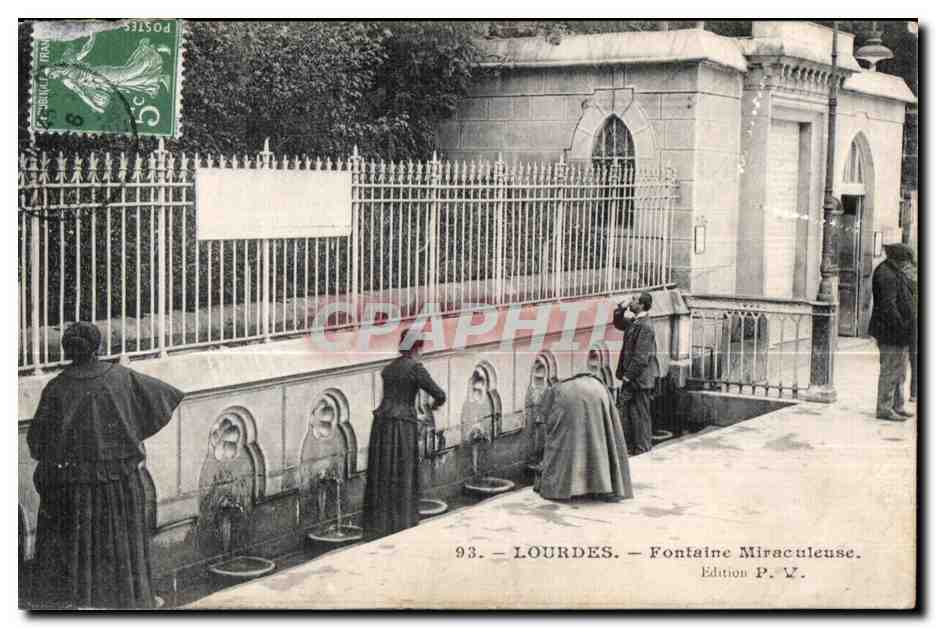 CPA Lourdes Forntaine Miraceuleuse Edition