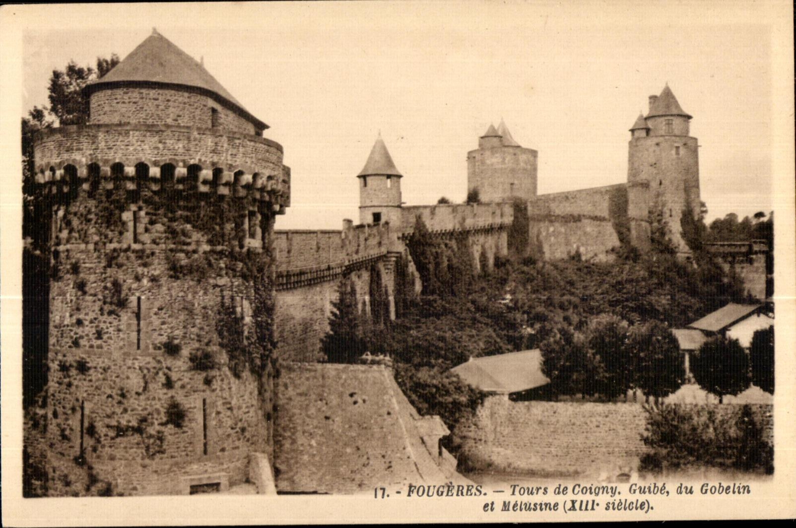 Fougères — Tours de Coigny et Mélusine (XIIIe siècle) — G. Arioud, Nantes